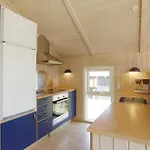 Semesterbostad Aakirkeby Liii