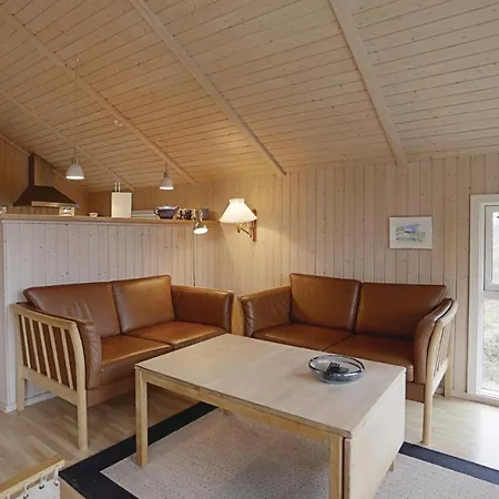 Casa de Férias Aakirkeby Liii Vester Somarken